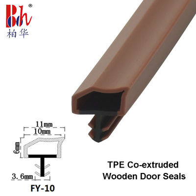 O TPE Co-expulsou o selo que de borracha da porta de madeira as tiras Weatherstrips a cor da madeira da teca
