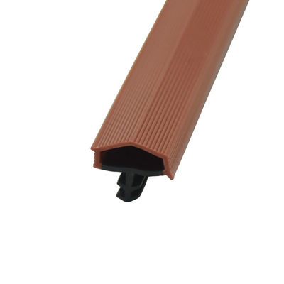 Uma forma Co-expulsou as tiras de borracha da selagem do TPE Weatherstrip a cor vermelha de Brown