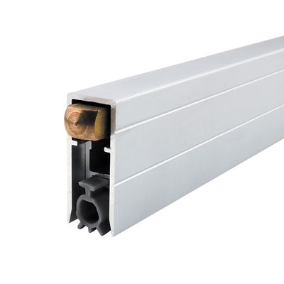 A parte inferior automática resistente da porta sela 6063 que o alumínio Weatherstrips para a porta do hotel