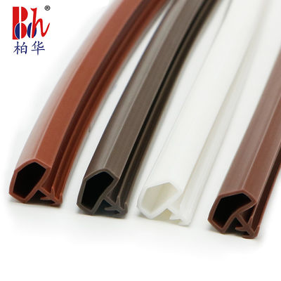 A tira de madeira do selo de porta da isolação sadia alterou a porta do Pvc Weatherstrip