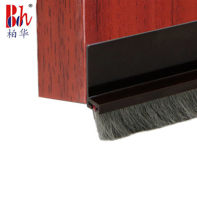 PVC inferior da tira do selo da porta com Woolpile
