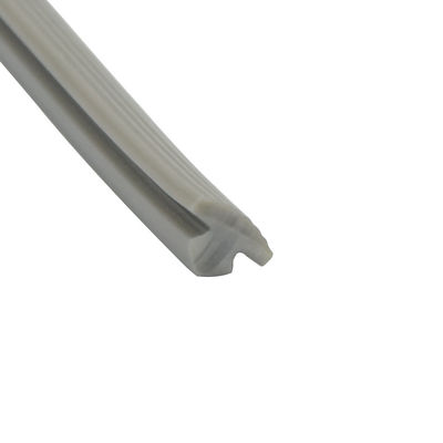 Tira de borracha 7*5mm do PVC do OEM para o vestuário Hang Bar